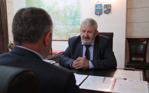 Президент Южной Осетии передал Нацмузею новые экспонаты - Sputnik Южная Осетия