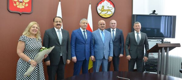 Встреча главы Северной Осетии с послом Сирии в России Встреча главы Северной Осетии с послом Сирии в России - Sputnik Хуссар Ирыстон