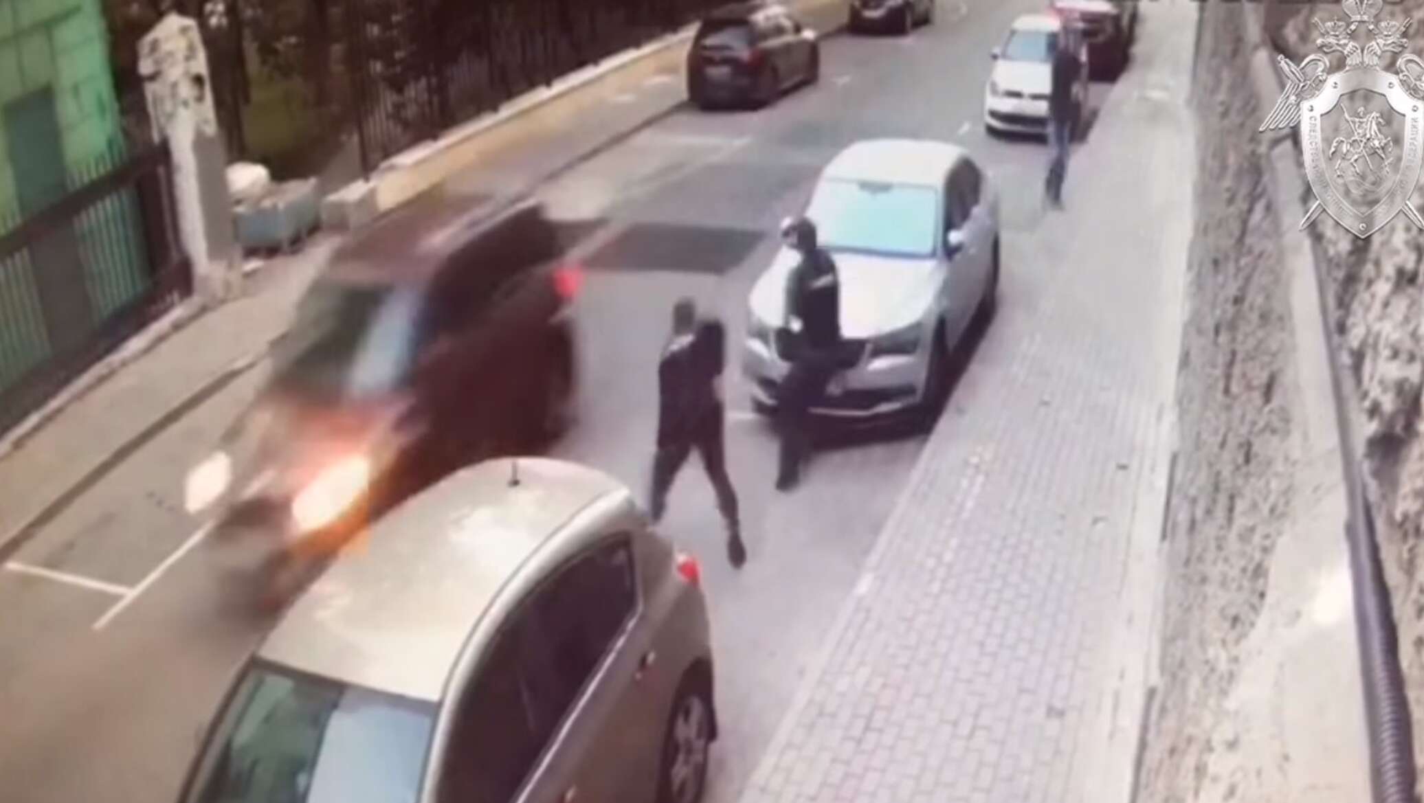 Кавказцы напали толпой. Над кремлем. Кремль горит. Видео нападения на москву. Видео нападения на москву.