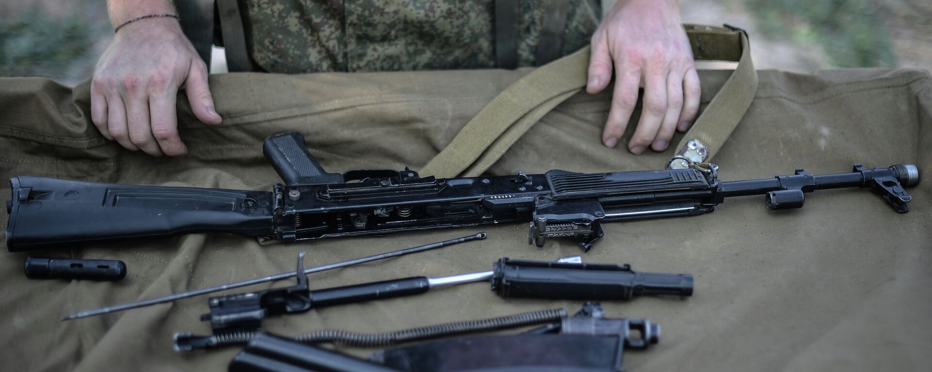 Автомат Калашникова Автомат Калашникова - Sputnik Южная Осетия, 1920, 29.01.2021