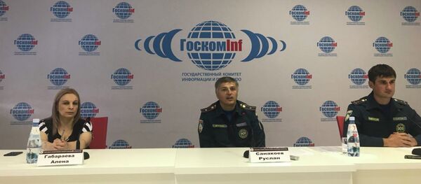 Пресс-конференция с сотрудниками МЧС Южной Осетии Пресс-конференция с сотрудниками МЧС Южной Осетии - Sputnik Южная Осетия