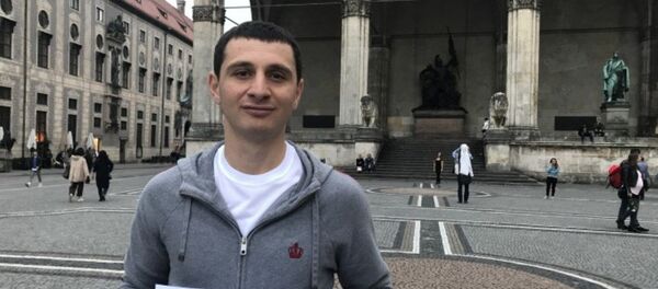 Алан Дзагоев поздравил Владикавказ с Днем города Алан Дзагоев поздравил Владикавказ с Днем города - Sputnik Южная Осетия