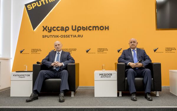 Пресс-конференция, посвященная установлению дипотношений между Россией и Южной Осетией - Sputnik Южная Осетия