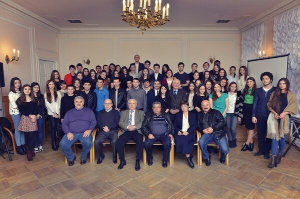 Встреча представителей осетинского землячества Санкт-Петербурга с первокурсниками - Sputnik Южная Осетия