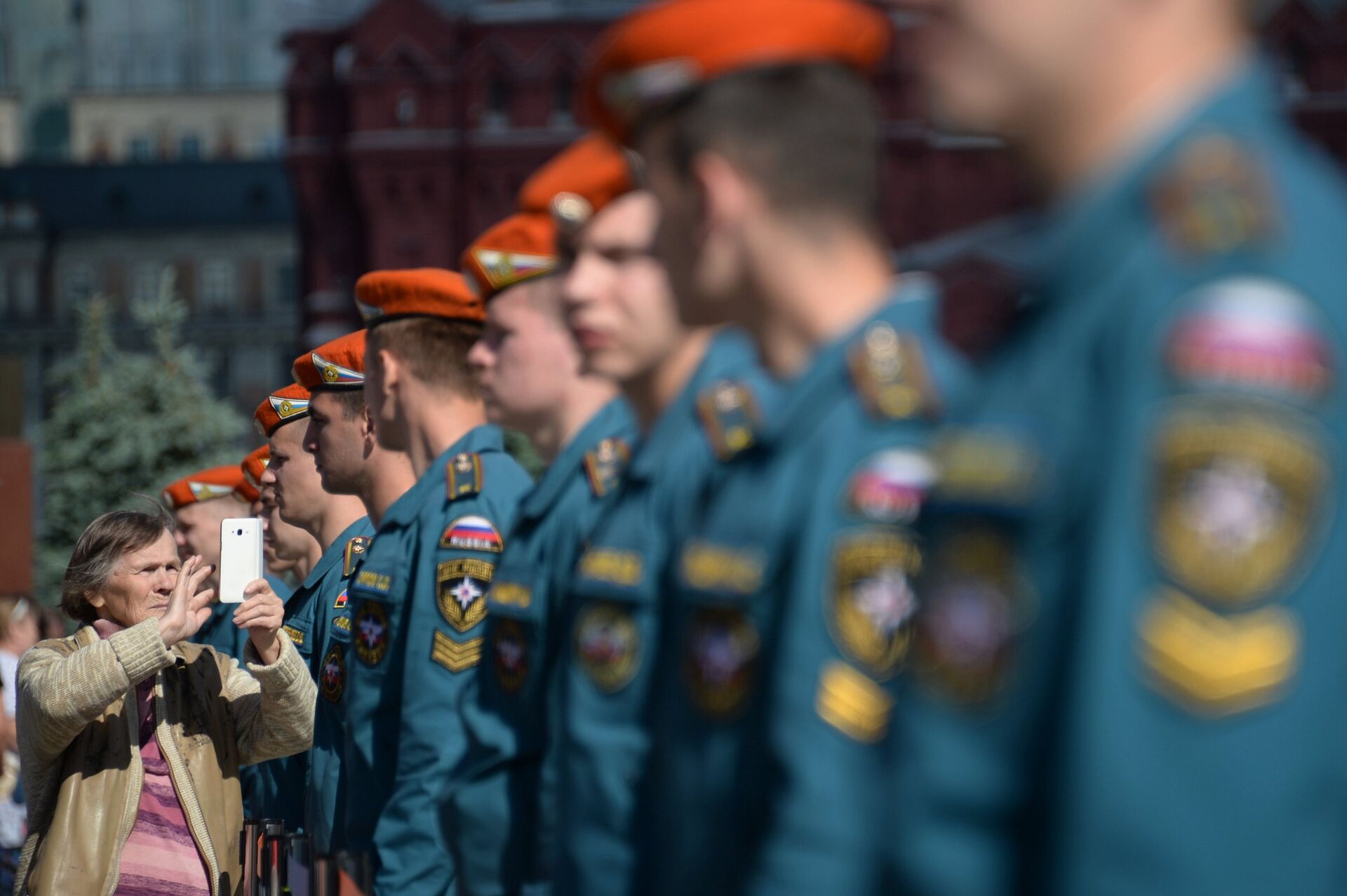 Курсанты Академии гражданской защиты МЧС России - Sputnik Южная Осетия, 1920, 16.02.2026