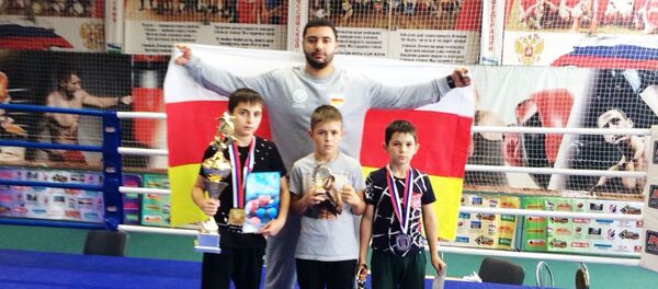 Цхинвайлаг боксертæ Цхинвайлаг боксертæ - Sputnik Южная Осетия