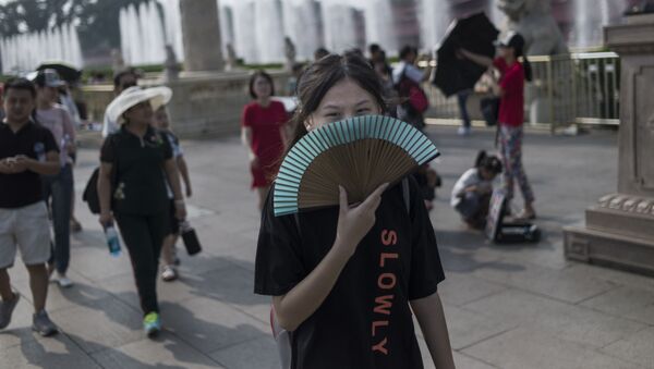 Туристы на площади Тяньаньмэнь в Пекине - Sputnik Южная Осетия