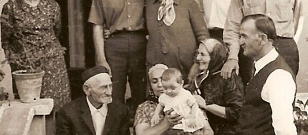 Семья Мамсуровых в Турции Семья Мамсуровых в Турции - Sputnik Южная Осетия