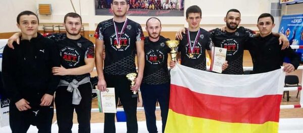 Боец Сослан Гаглоев стал победителем первенства России по ММА Боец Сослан Гаглоев стал победителем первенства России по ММА - Sputnik Южная Осетия