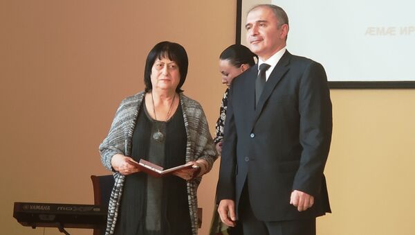 Лауреат премии Нафи Джусойты - Оля Чехоева - Sputnik Южная Осетия