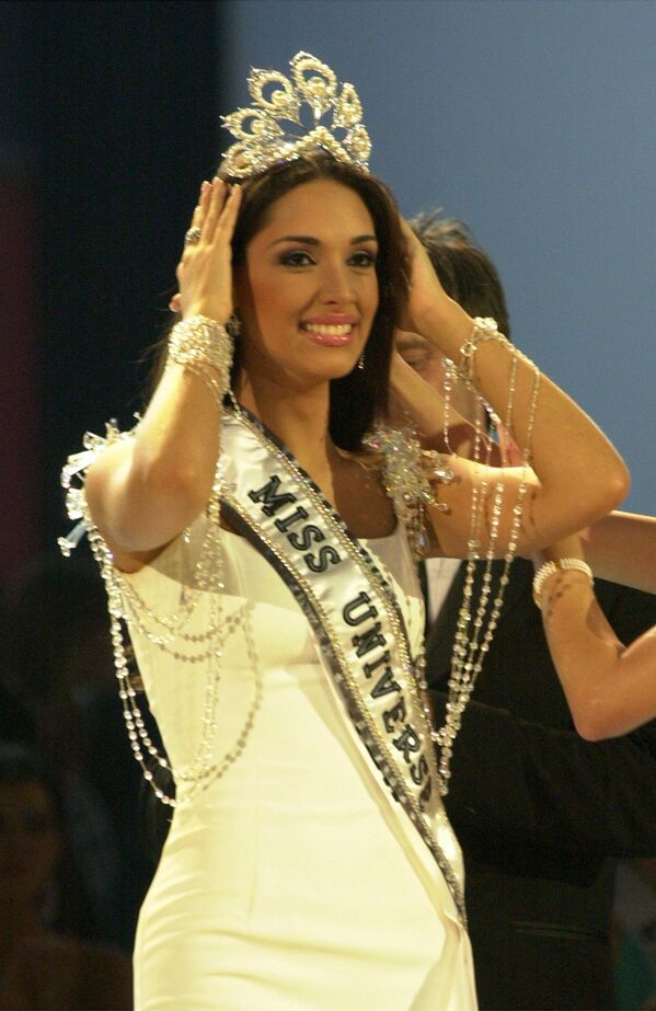 Мисс Вселенная-2003 Амелия Вега, Доминиканская Республика - Sputnik Южная Осетия