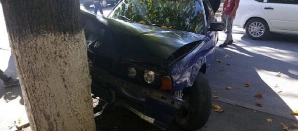 Авария на перекрестке улиц Октябрьская и Пушкина - Sputnik Южная Осетия