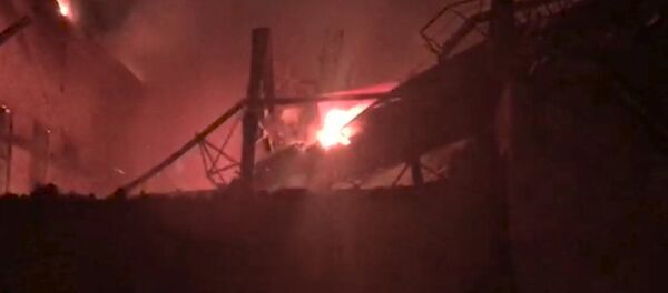 Кадры тушения пожара на заводе Электроцинк - Sputnik Южная Осетия