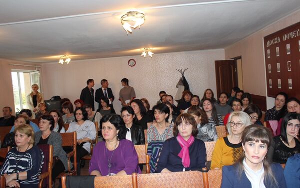 Лекции для русистов в Южной Осетии - Sputnik Южная Осетия