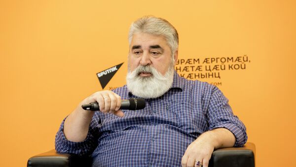 Пресс-конференция с Ясоном Демеевым - Sputnik Южная Осетия