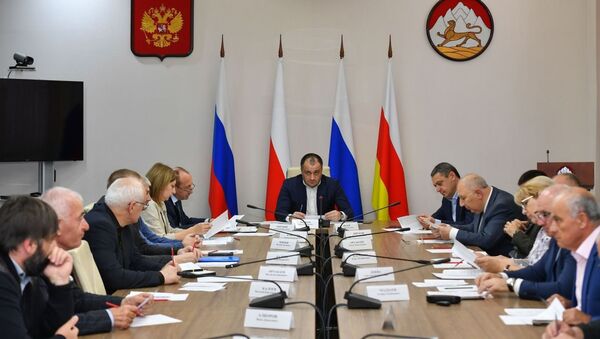 Заседание комиссии по рассмотрению вопросов дальнейшей деятельности ОАО Электроцинк - Sputnik Южная Осетия