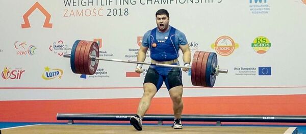 Дмитрий Гогичаев - бронзовый призер юниорского первенства Европы по тяжелой атлетике Дмитрий Гогичаев - бронзовый призер юниорского первенства Европы по тяжелой атлетике - Sputnik Южная Осетия