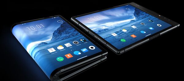 В Китае представили первый в мире смартфон с гибким дисплеем В Китае представили первый в мире смартфон с гибким дисплеем - Sputnik Южная Осетия