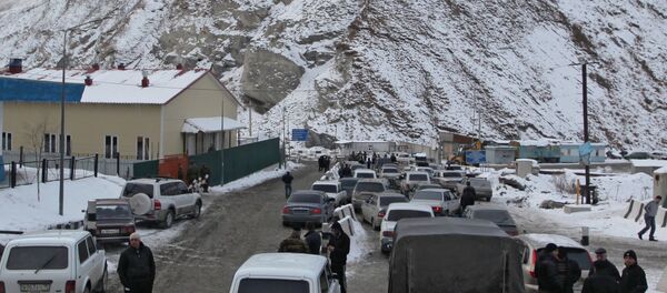 ФТС: амалиуæггæнджытæ хъуамæ æххæст кæной таможнæйон уагæвæрд ФТС: амалиуæггæнджытæ хъуамæ æххæст кæной таможнæйон уагæвæрд - Sputnik Хуссар Ирыстон