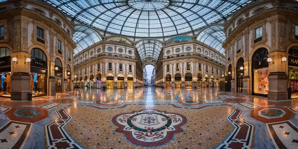 Снимок Galleria Vittorio Emanuele Ii In Milan фотографа Andrei Omelianchuk, вошедший в ТОП-50 категории Amateur Built Environment конкурса the EPSON International Pano Awards 2018 Снимок Galleria Vittorio Emanuele Ii In Milan фотографа Andrei Omelianchuk, вошедший в ТОП-50 категории Amateur Built Environment конкурса the EPSON International Pano Awards 2018 - Sputnik Южная Осетия