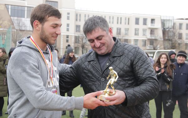Награждение лучших игроков турнира - Sputnik Южная Осетия