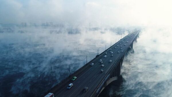 Как в кино: призрачный туман над рекой Енисей в Красноярске - Sputnik Южная Осетия
