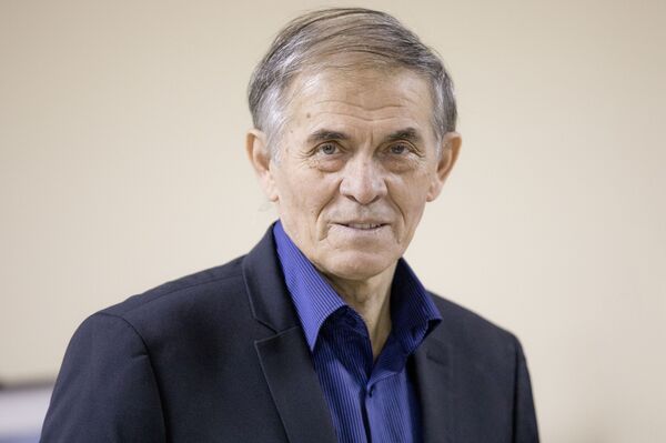 Открытие персональной выставки художника Лаврентия Касоева Открытие персональной выставки художника Лаврентия Касоева - Sputnik Южная Осетия