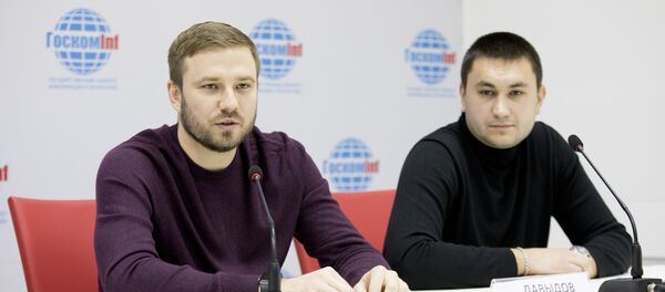 Единая Алания и Молодая гвардия: пресс-конференция Единая Алания и Молодая гвардия: пресс-конференция - Sputnik Южная Осетия