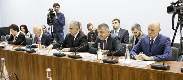 Круглый стол на тему Южная Осетия в контексте роста угроз региональной безопасности на Южном Кавказе - Sputnik Южная Осетия