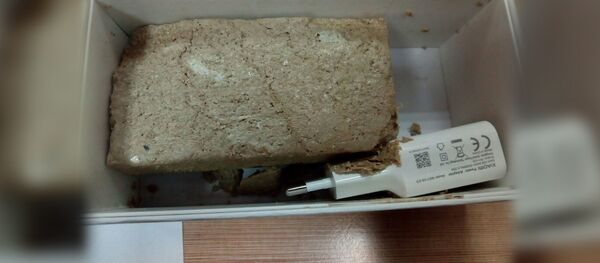 Халва вместо телефона - Sputnik Южная Осетия