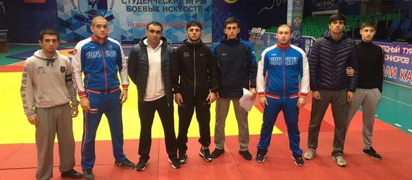 Сборная Осетии по тайскому боксу стала бронзовым призером студенческих игр боевых искусств Сборная Осетии по тайскому боксу стала бронзовым призером студенческих игр боевых искусств - Sputnik Южная Осетия