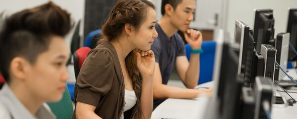 Компьютерон кълас Компьютерон кълас - Sputnik Хуссар Ирыстон