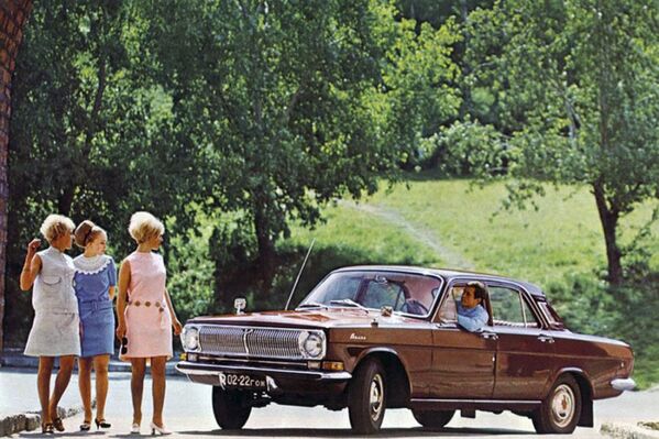 Реклама советского автомобиля ГАЗ-24 Волга - Sputnik Южная Осетия