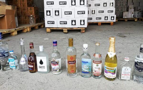 В Беслане пресечена деятельность трех нелегальных площадок по производству и обороту алкогольной продукции - Sputnik Южная Осетия