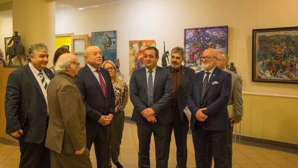 В РИСИ открылась художественная галерея представителей осетинской живописи - Sputnik Южная Осетия