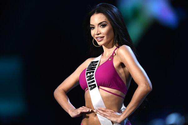 Элиза Мурадян из Армении на конкурсе красоты Мисс Вселенная в Бангкоке - Sputnik Южная Осетия