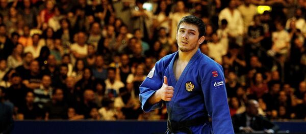 Аслан Лаппинагов стал серебряным призером международного турнира по дзюдо в Китае - Sputnik Южная Осетия