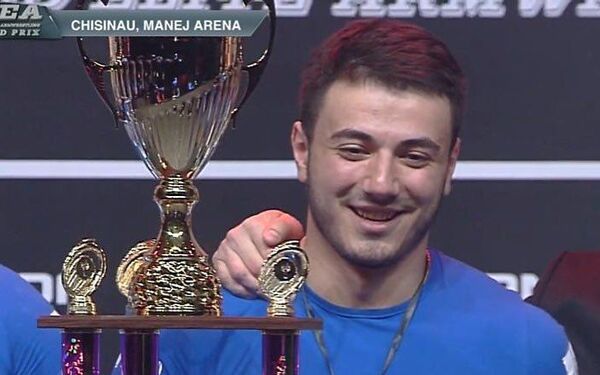 Алан Макеев стал победителем турнира по армрестлингу World Elite Armwrestling Grand Prix 2018 Алан Макеев стал победителем турнира по армрестлингу World Elite Armwrestling Grand Prix 2018 - Sputnik Южная Осетия