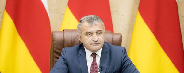 Пресс-конференция Анатолия Бибилова Пресс-конференция Анатолия Бибилова - Sputnik Южная Осетия