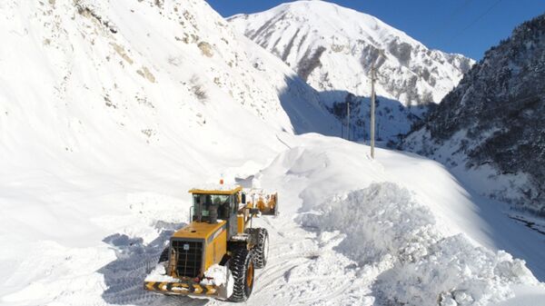 МЧС Северной Осетии рассказало о ходе работ на Транскаме МЧС Северной Осетии рассказало о ходе работ на Транскаме - Sputnik Южная Осетия