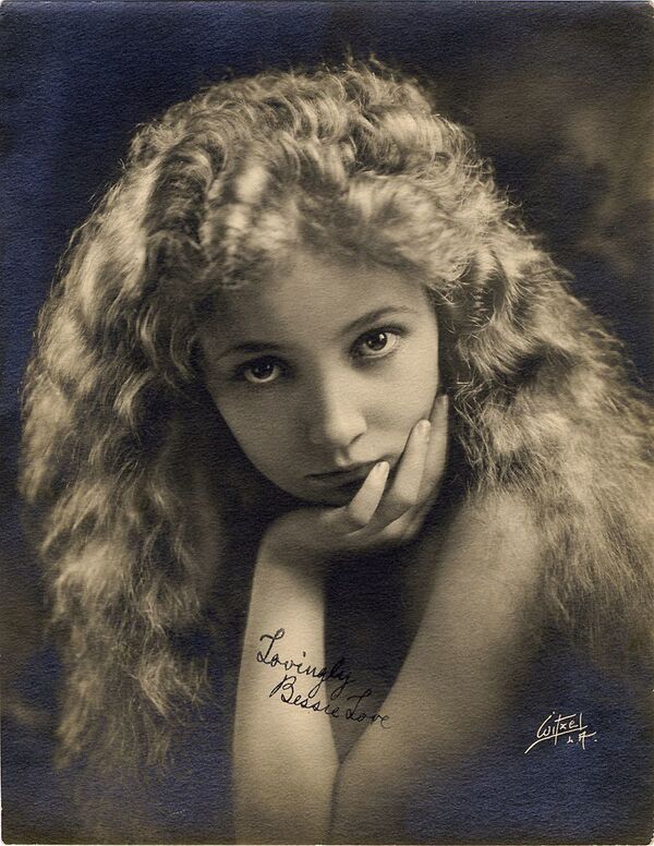Американская актриса немого кино Бесси Лав, 1920 год - Sputnik Южная Осетия
