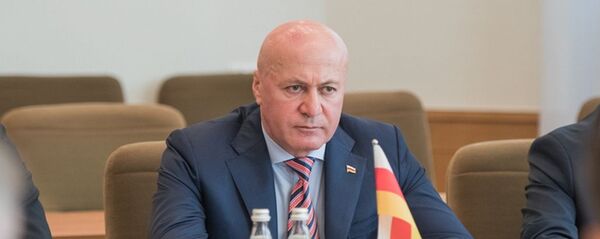 Генеральный прокурор РЮО Урузмаг Джагаев Генеральный прокурор РЮО Урузмаг Джагаев - Sputnik Южная Осетия
