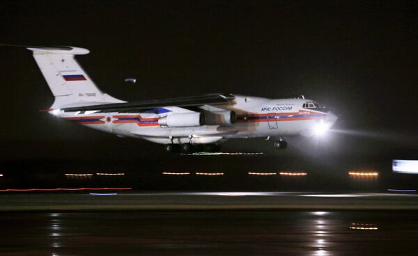 Борт МЧС России доставил в Санкт-Петербург тела жертв крушения Airbus A321 - Sputnik Южная Осетия
