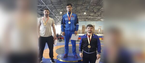 Цхинвайлаг богал Бестауты Андрей рамбылдта Цæгат Иры чемпионат Цхинвайлаг богал Бестауты Андрей рамбылдта Цæгат Иры чемпионат - Sputnik Хуссар Ирыстон