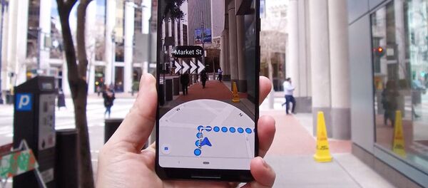 Google тестирует в Картах AR-навигацию Google тестирует в Картах AR-навигацию - Sputnik Южная Осетия