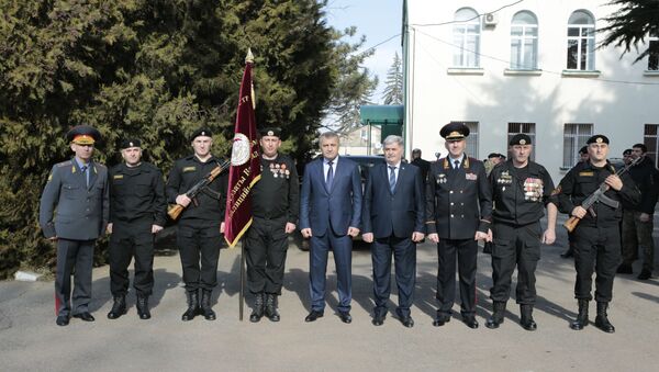 Президент Бибилов поздравил ОМОН - Sputnik Южная Осетия