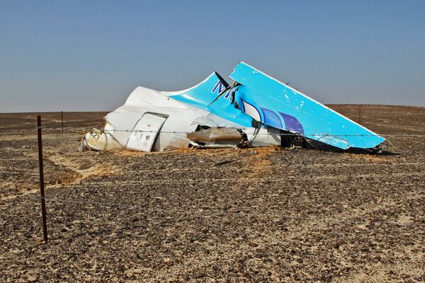 Поисковые работы на месте крушения российского самолета Airbus A321 в Египте - Sputnik Южная Осетия