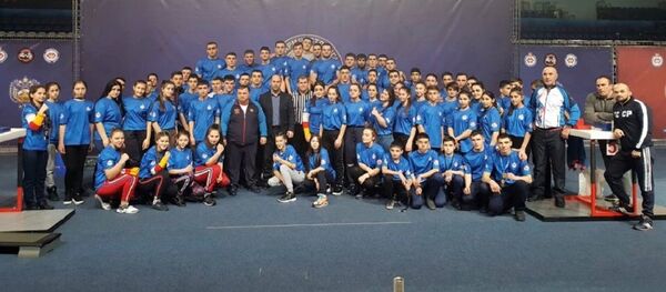 Осетинские спортсмены завоевали 19 наград в первый день первенства России по армрестлингу Осетинские спортсмены завоевали 19 наград в первый день первенства России по армрестлингу - Sputnik Южная Осетия