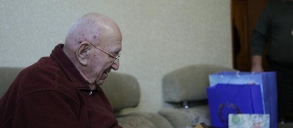 Ветеранӕн Хуссар Ирӕй радтой Сталинграды тохы хайадисӕджы зӕрдылдарӕн нысан - Sputnik Хуссар Ирыстон