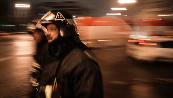 Сотрудники пожарно-спасательных подразделений МЧС, архивное фото - Sputnik Южная Осетия